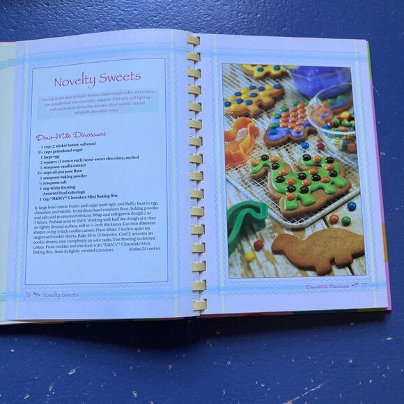 Cake Cookbooks, Set of 3 - Picture 11 of 15